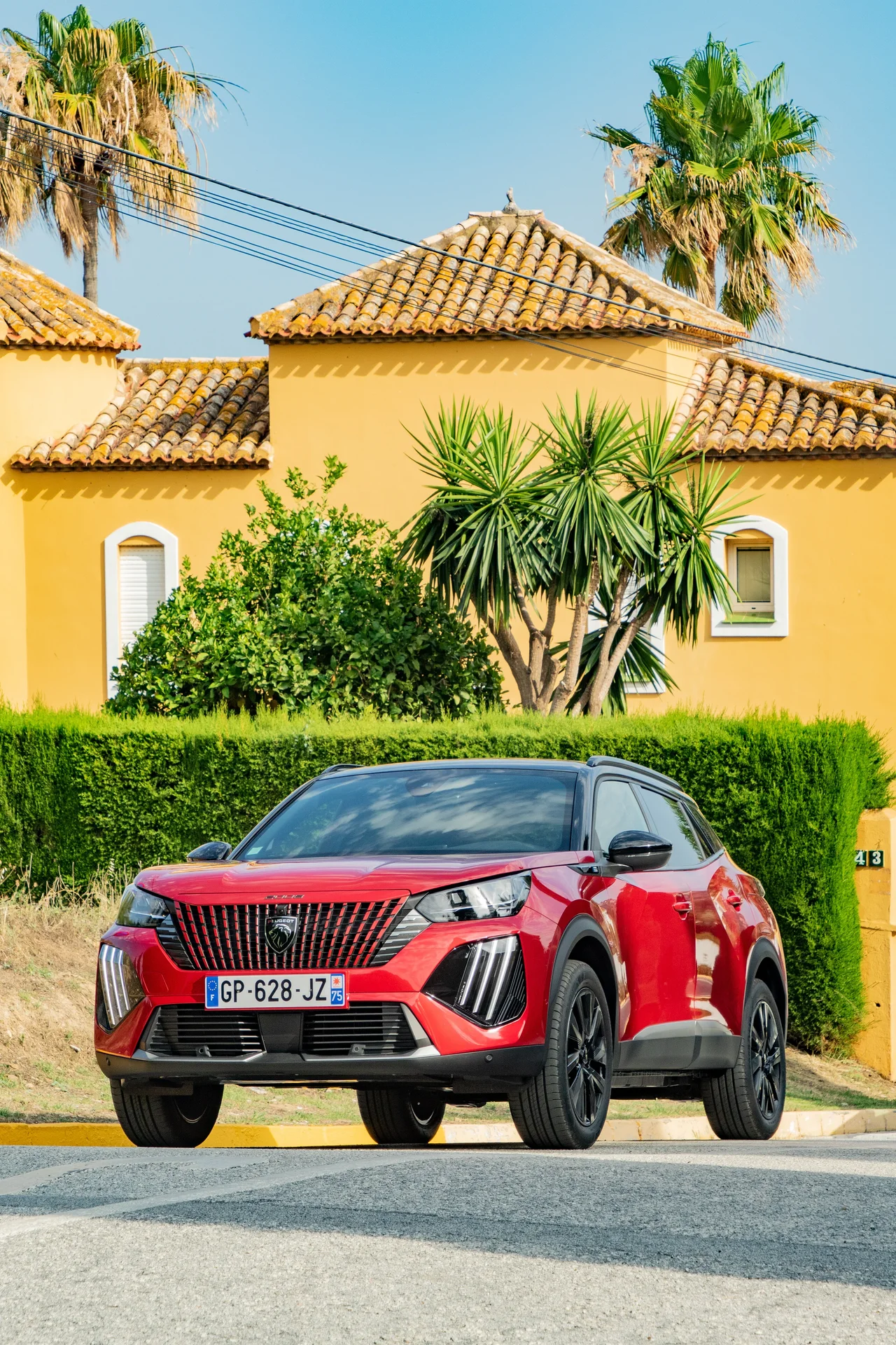 Exterior 3