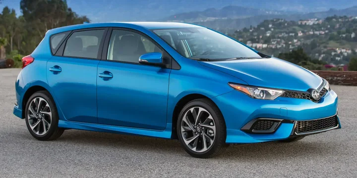 2016 Scion 2016-scion-im main image