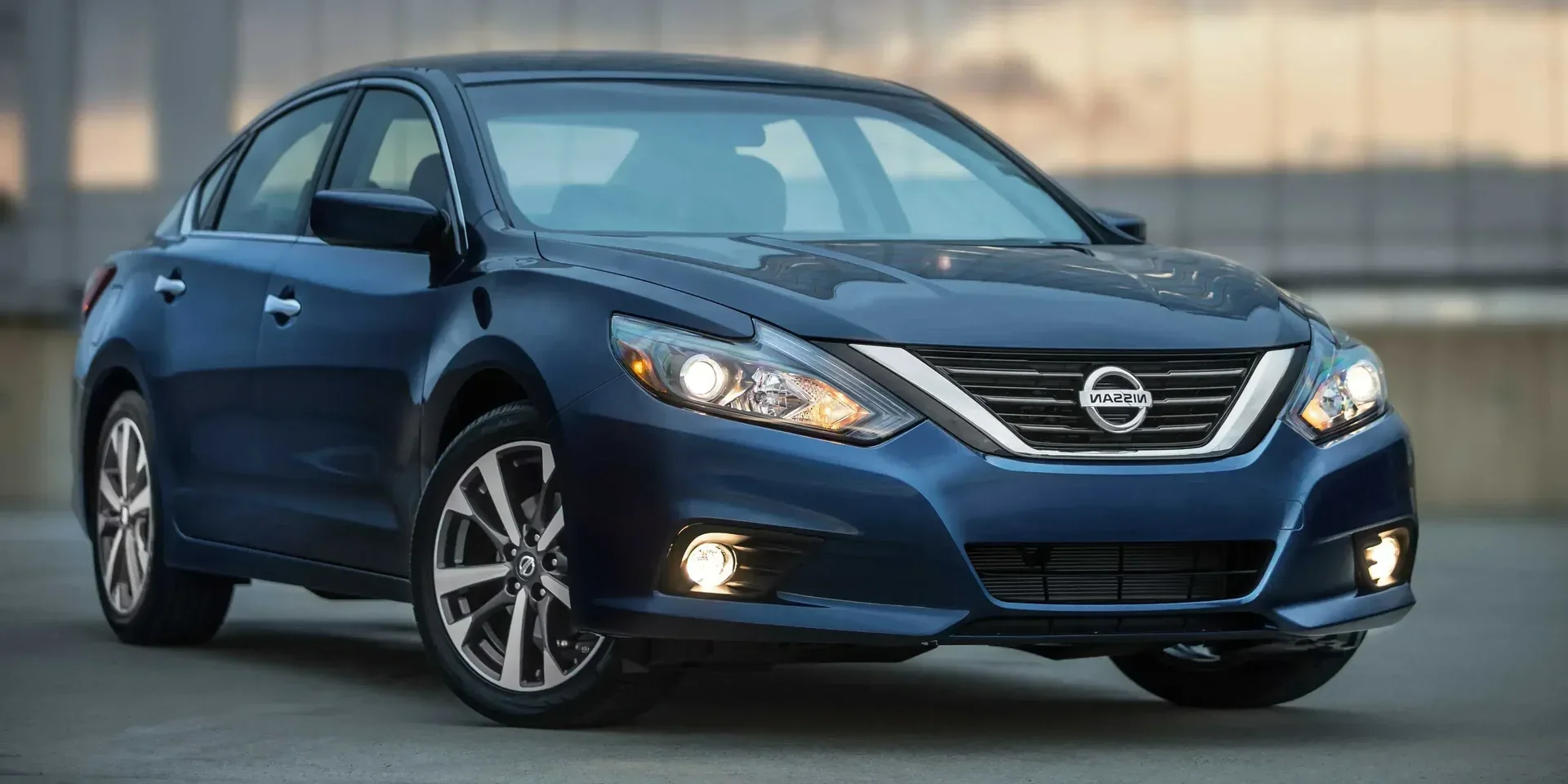 2003 Nissan Altima photo 1