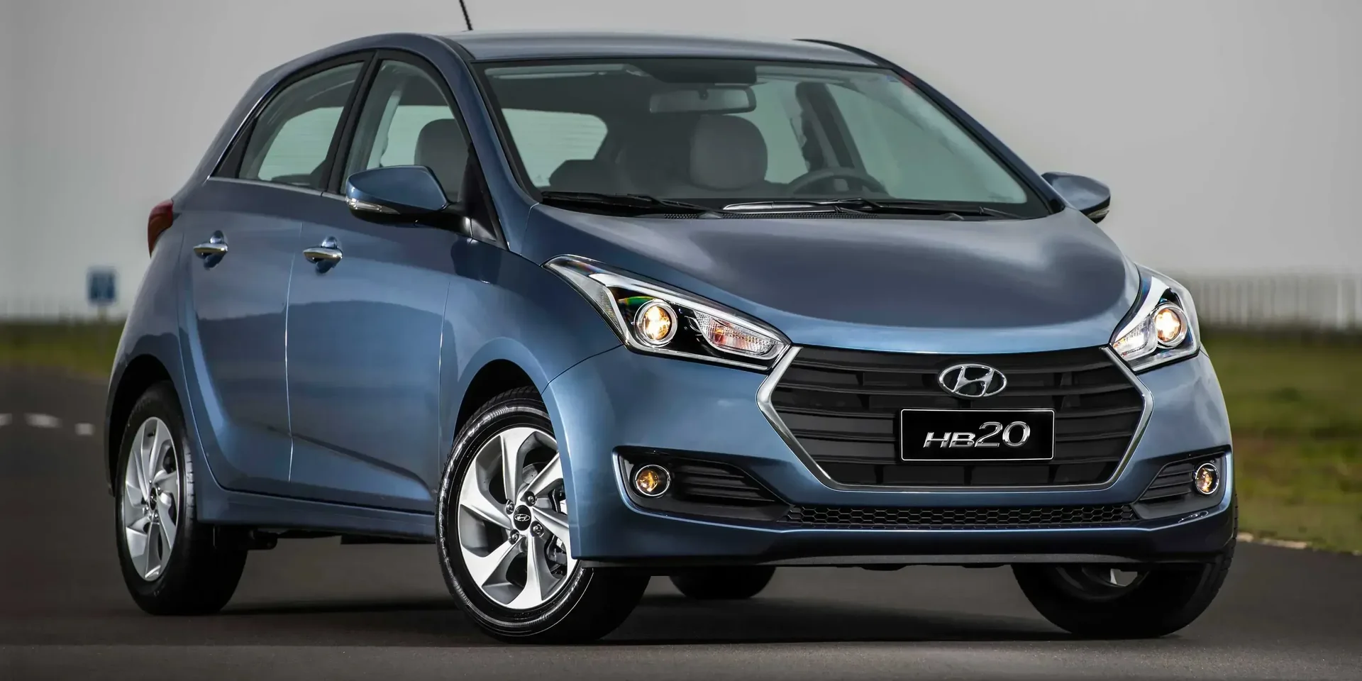 2015 Hyundai HB20 photo 1