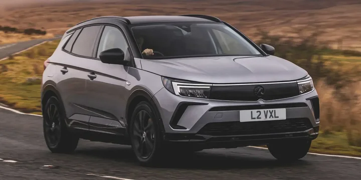 2022 Vauxhall 2022-vauxhall-grandland-x-grandland-plug-in-hybrid main image