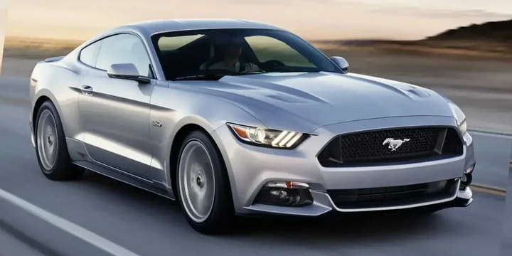 2015 Ford 2015-ford-mustang-gt-441ps-2015-2017 main image