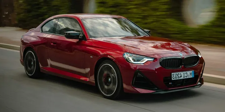2025 BMW 2025-bmw-2-series-m240i-xdrive-coupe-steptronic main image