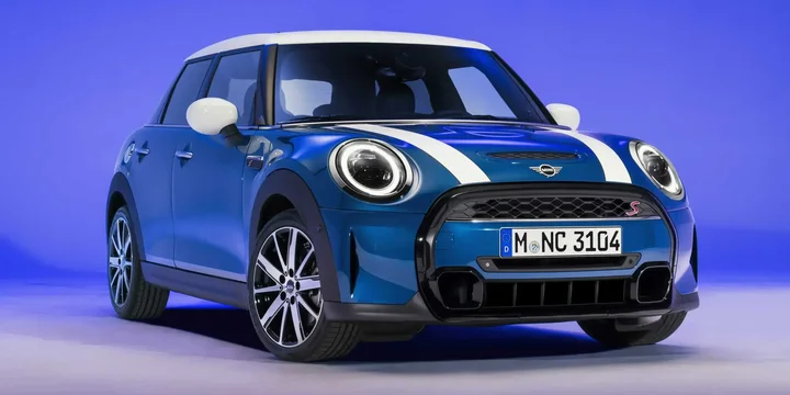 2021 Mini 2021-mini-cooper-s-5-door-178ps-2021-2024 main image