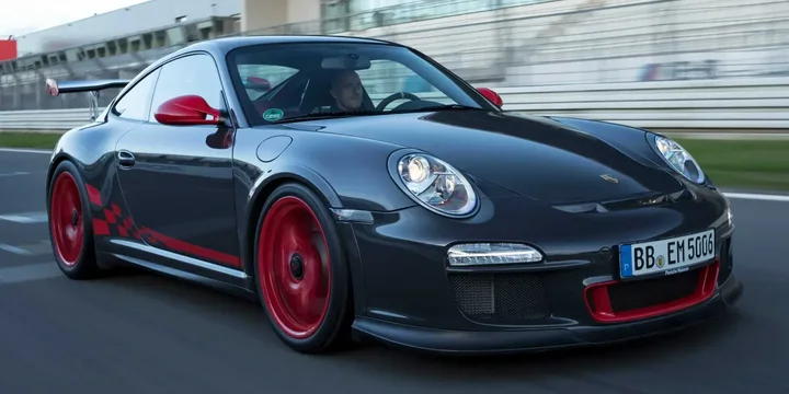 2010 Porsche 2010-porsche-911-gt3-rs main image