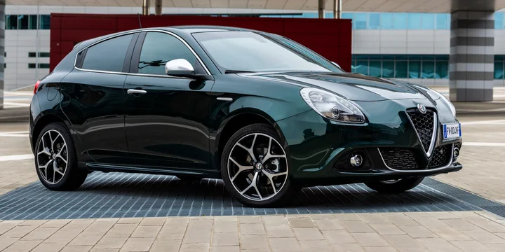 2019 Alfa Romeo Giulietta exterior main image