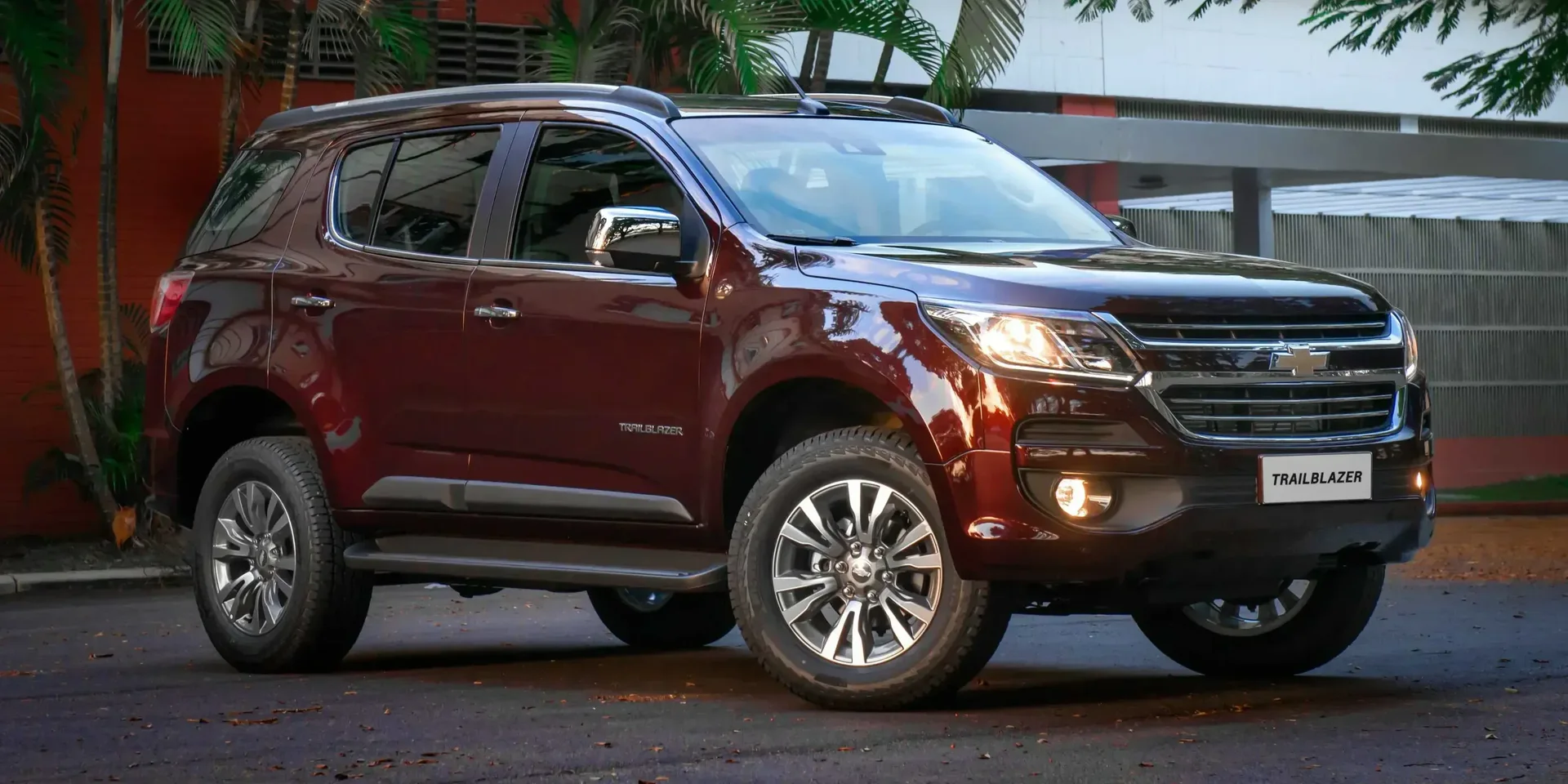2017 Chevrolet TrailBlazer photo 1