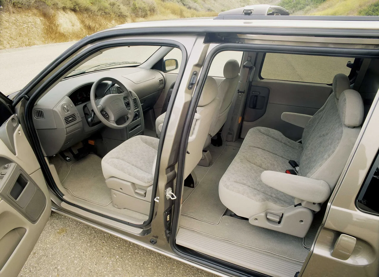 Interior 2