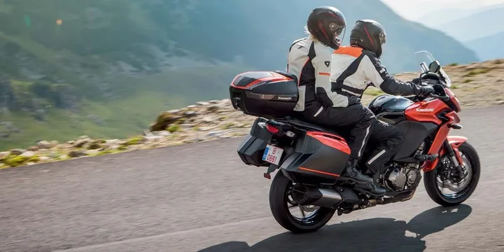 2015 Kawasaki Versys exterior main image