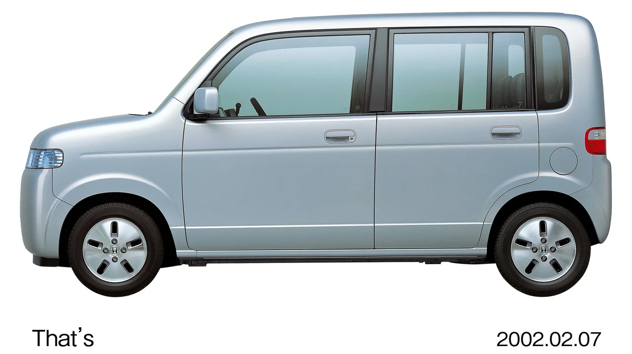 Exterior 3