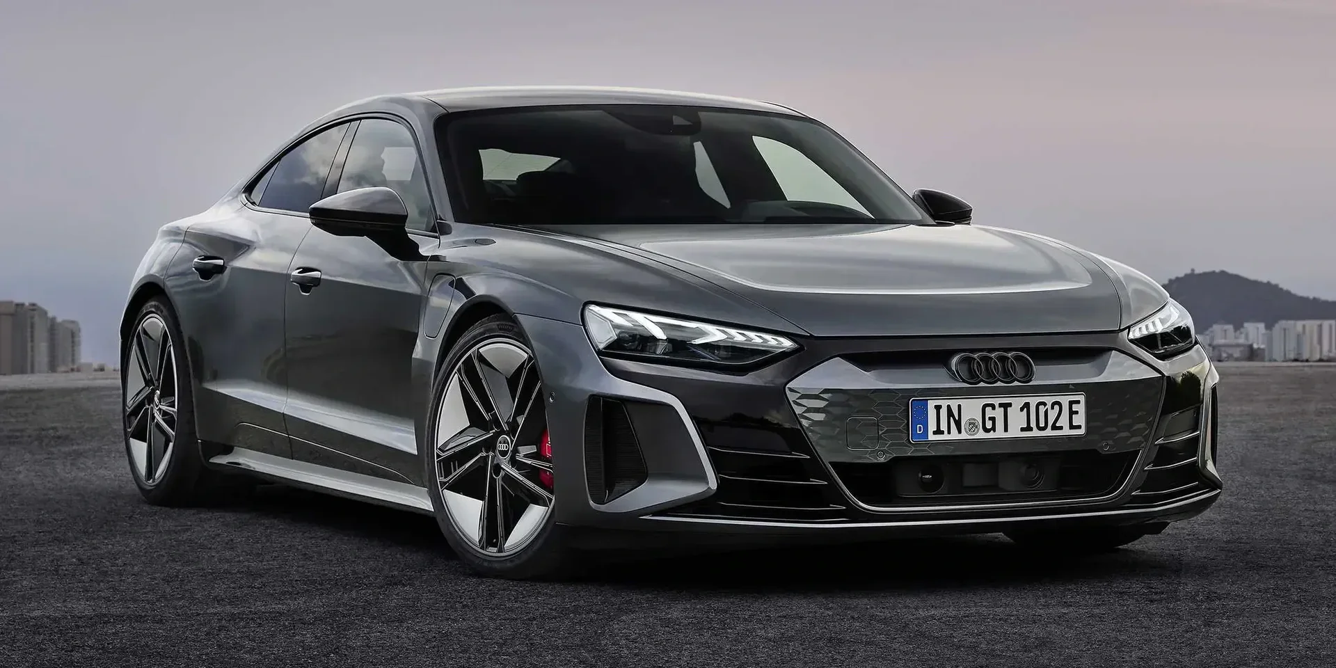 2021 Audi e-tron RS photo 1