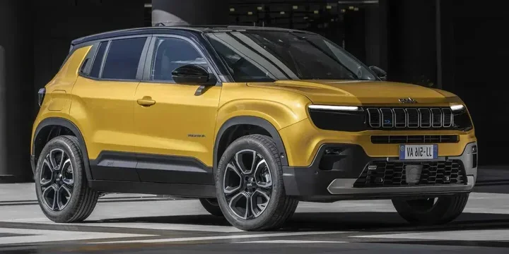 2024 Jeep 2024-jeep-avenger-e-hybrid-e-dcs-6-speed main image