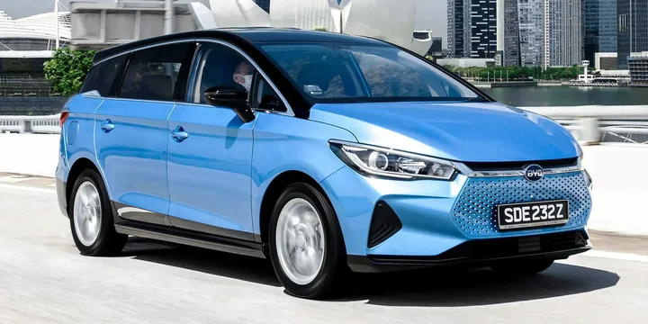 2021 BYD 2021-byd-e6-717-kwh-single-speed main image