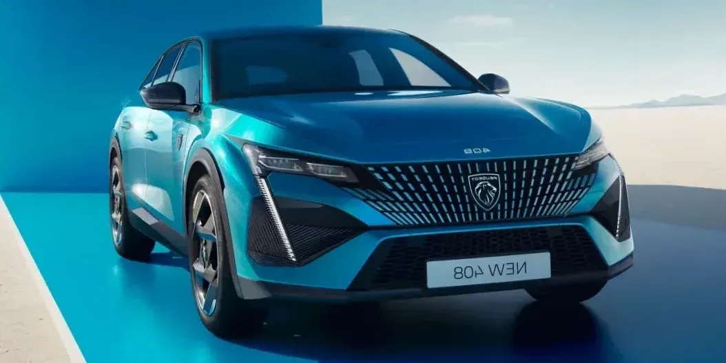2022 Peugeot 408 photo 1