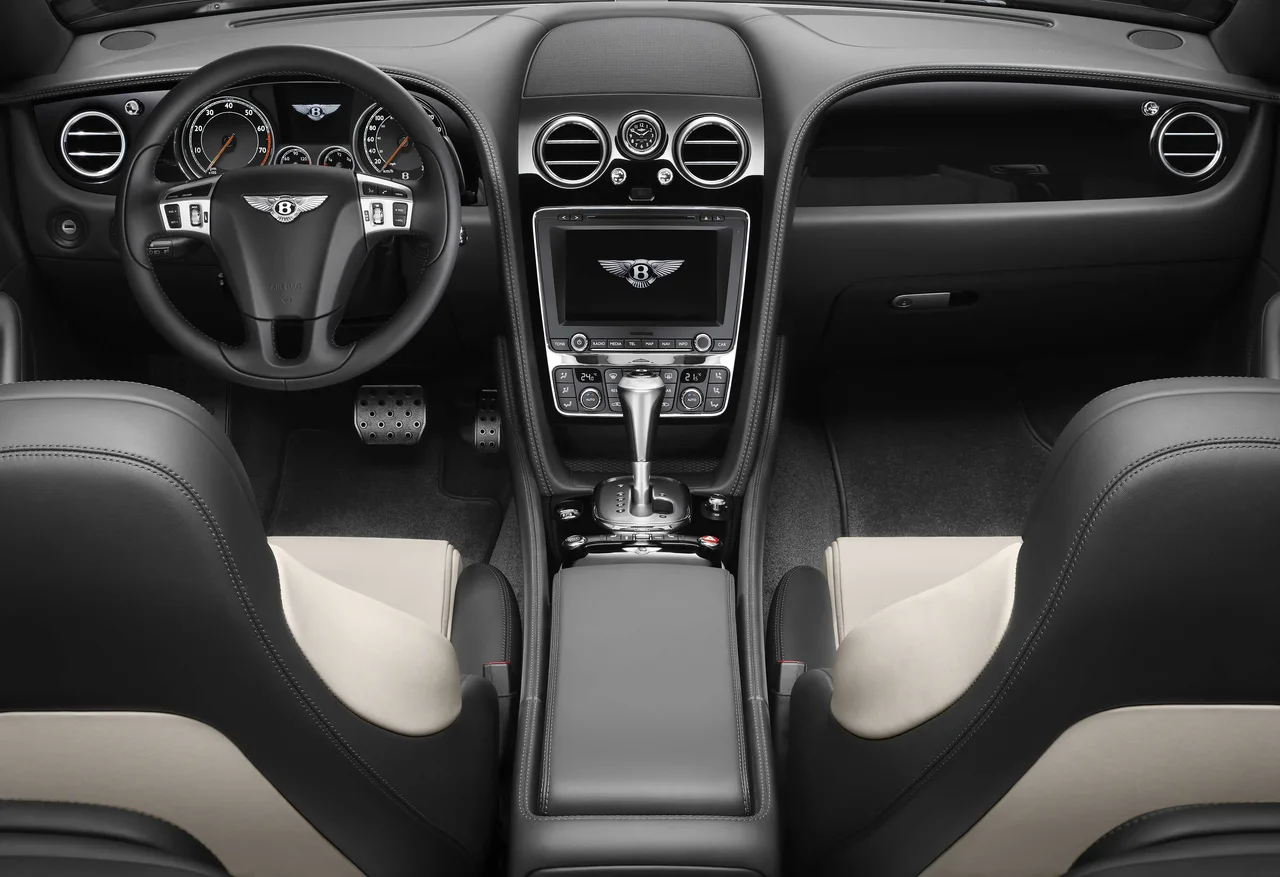 Interior 2