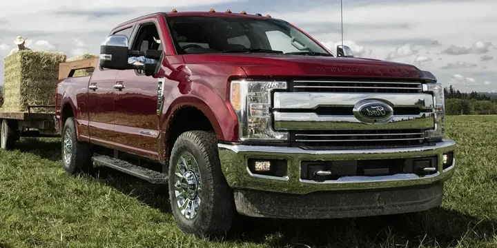 2018 Ford 2018-ford-super-duty-pickup-f-350-crew-cab-67-v8-power-stroke-4x4-torqshift-6-speed-456ps main image
