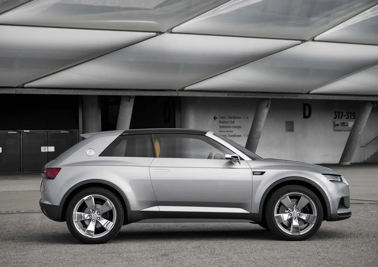 Exterior 3