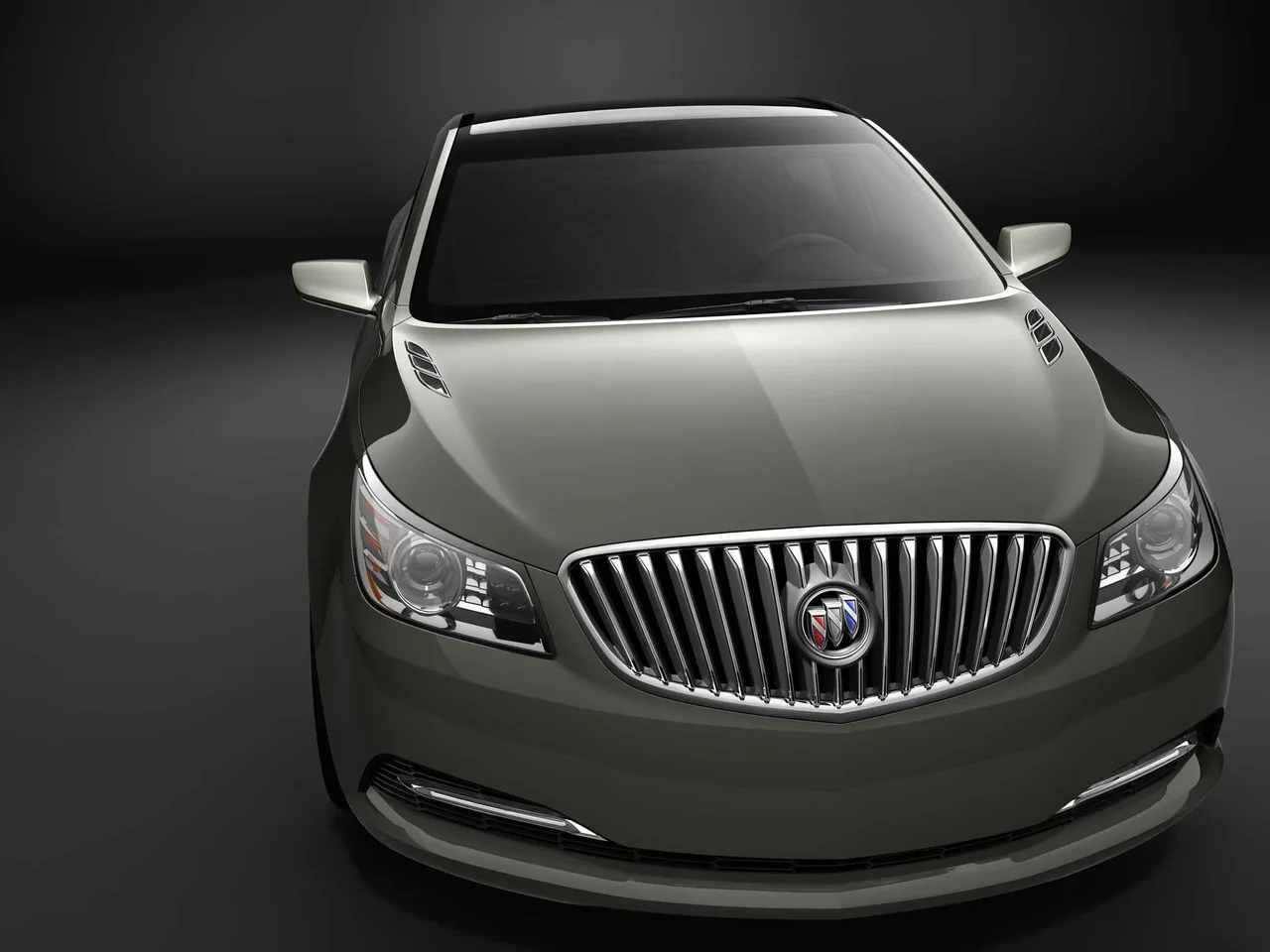 Exterior 4