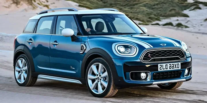 2017 Mini 2017-mini-countryman-cooper-s main image