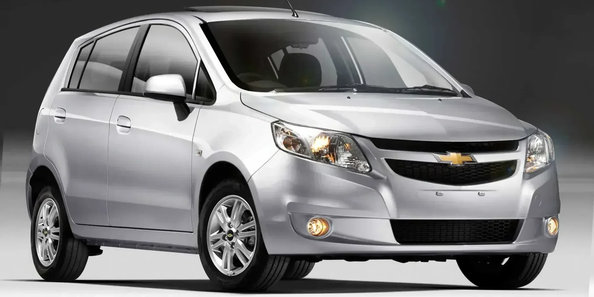 2013 Chevrolet Sail photo 1