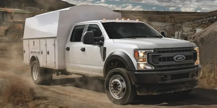 2020 Ford 2020-ford-super-duty-pickup-f-450-crew-cab-73-v8-pfi-torqshift-10-speed-355ps main image