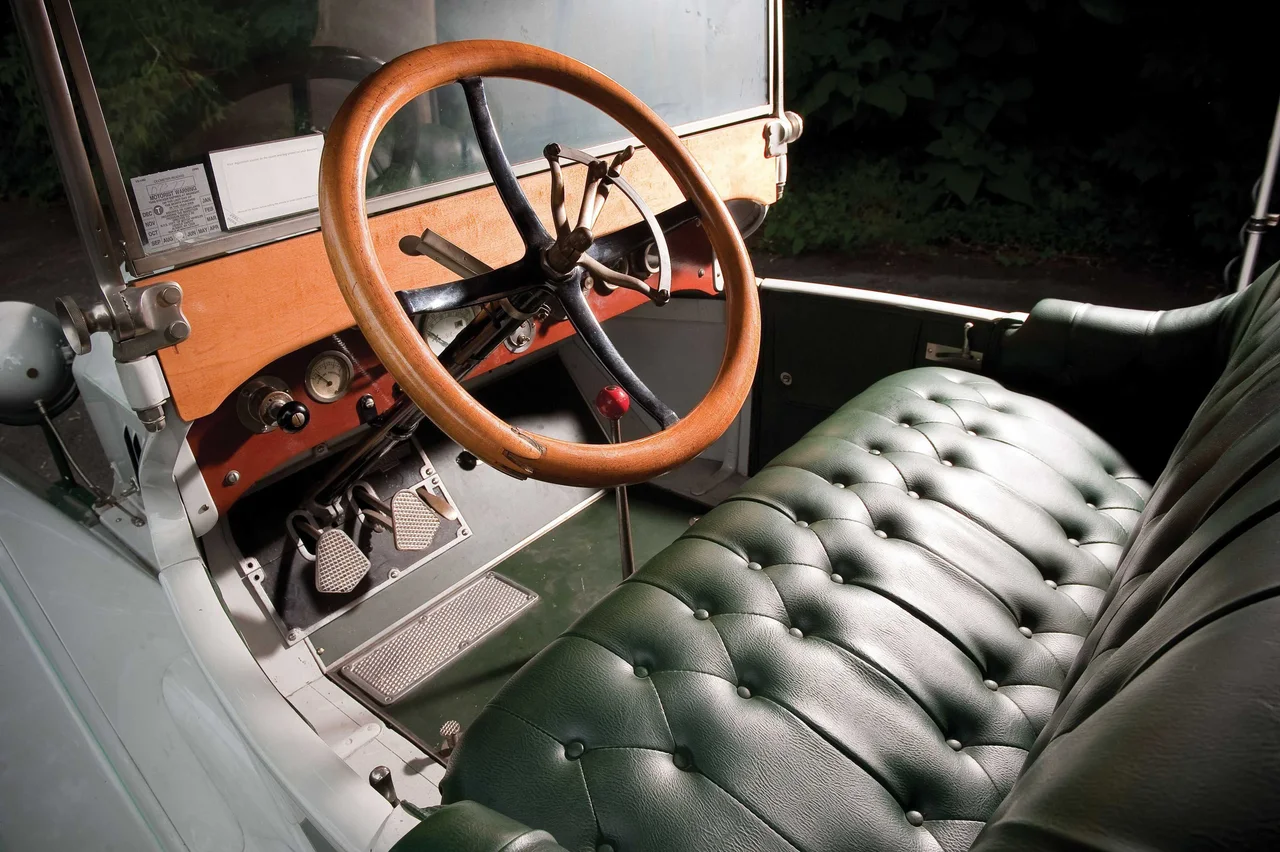 Interior 1