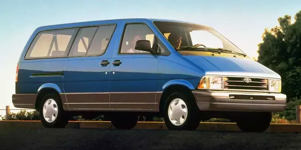 1992 Ford Aerostar Extended photo 1