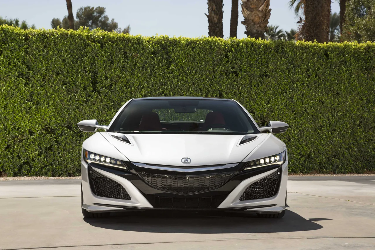 Exterior 4