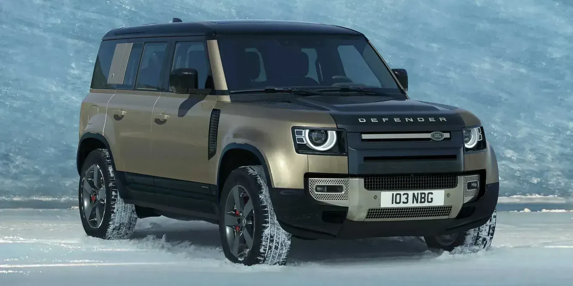 2020 Land Rover Defender photo 1