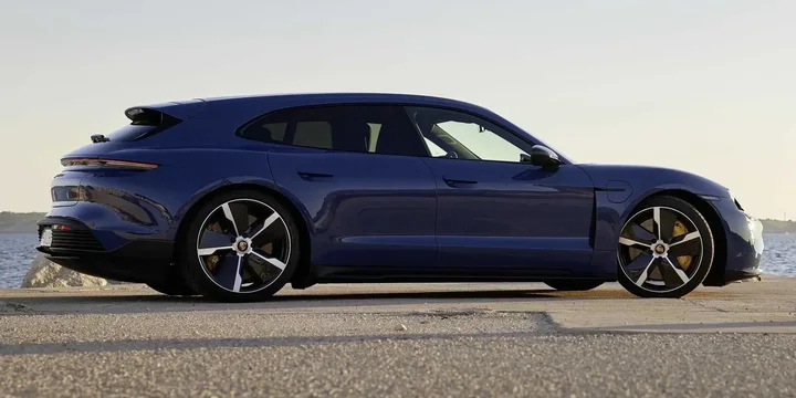 2022 Porsche 2022-porsche-taycan-turbo-s-sport-turismo-direct-drive main image