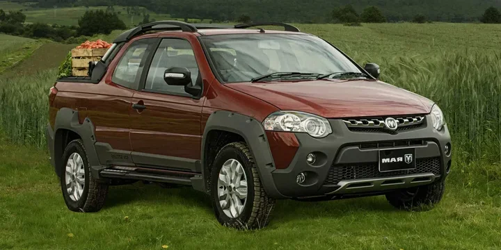 2015 Ram 2015-ram-700 main image