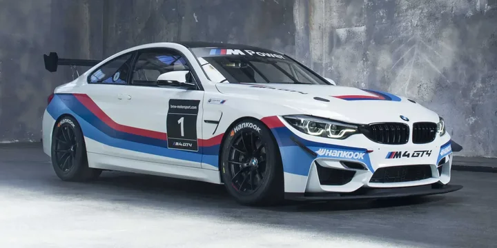 2018 BMW 2018-bmw-4-series-m4-gt4-dct-7-speed main image