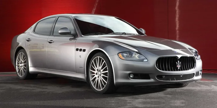 2009 Maserati 2009-maserati-quattroporte-sport-gt-s main image