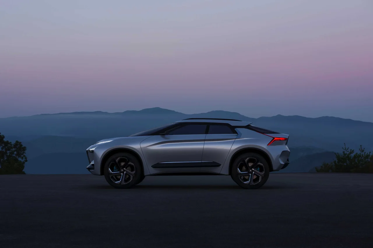 Exterior 4