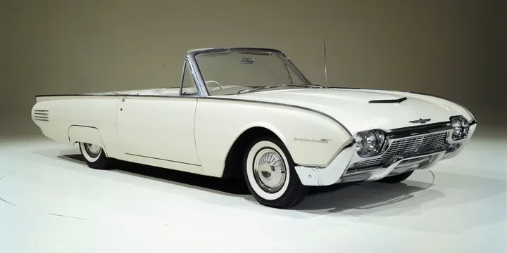 1961 Ford Thunderbird exterior main image