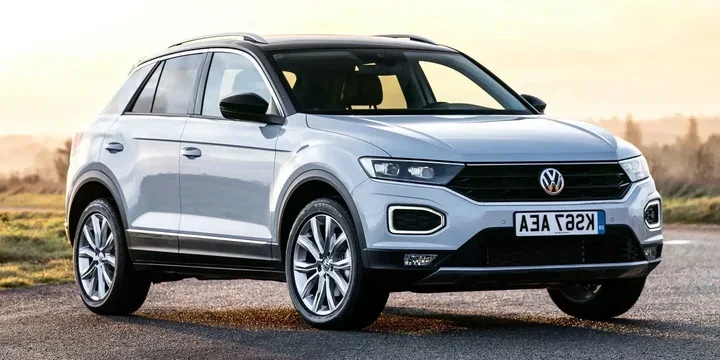 2018 Volkswagen 2018-volkswagen-t-roc main image
