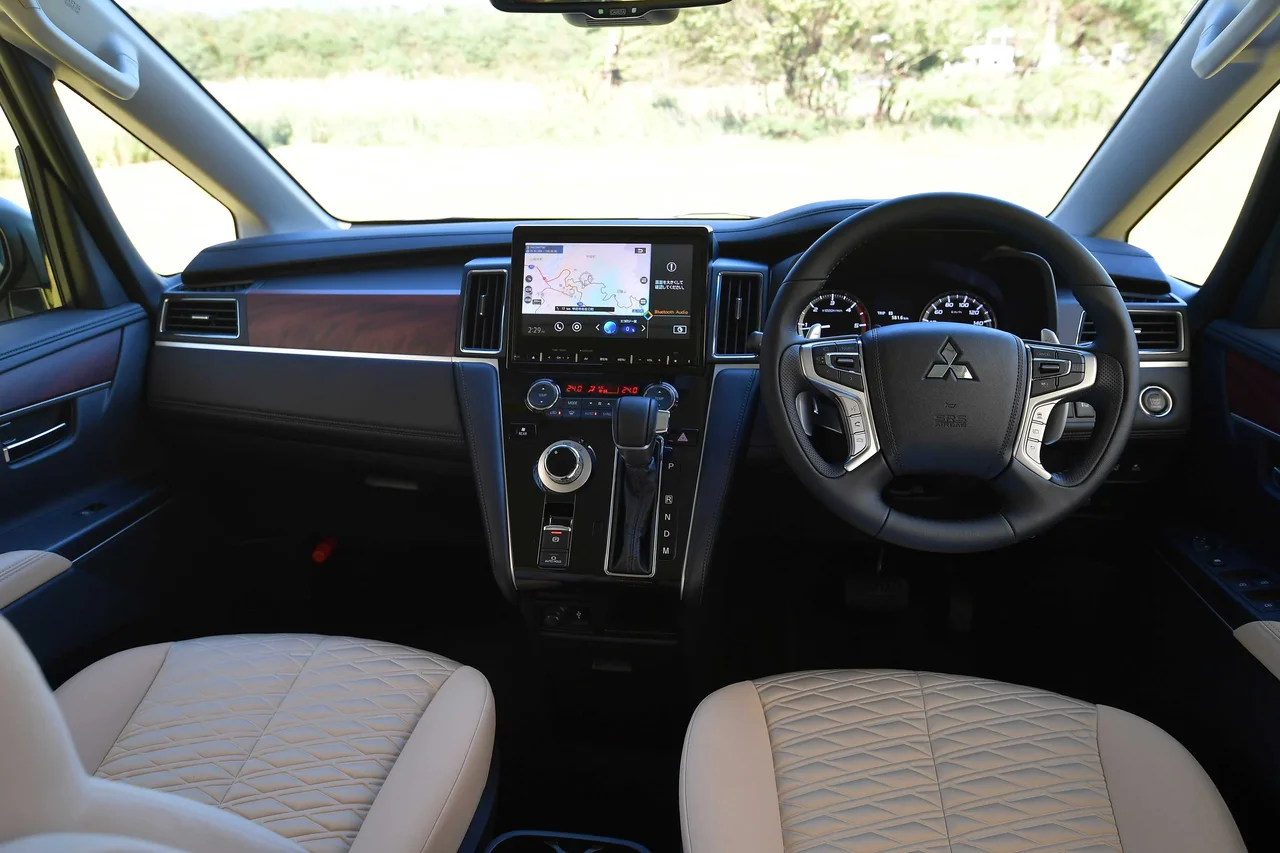 Interior 2