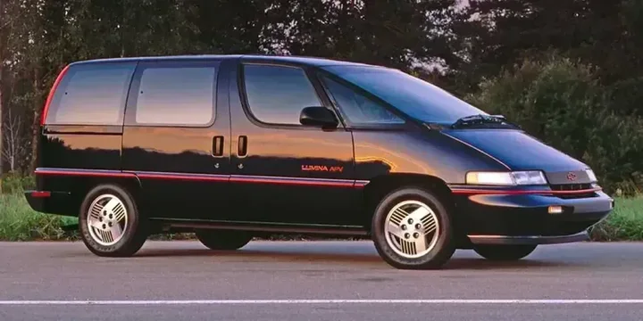 1990 Chevrolet 1990-chevrolet-lumina-apv-minivan-chevrolet-lumina-apv-31-v6-tbi-hydra-matic-3-speed-122ps main image