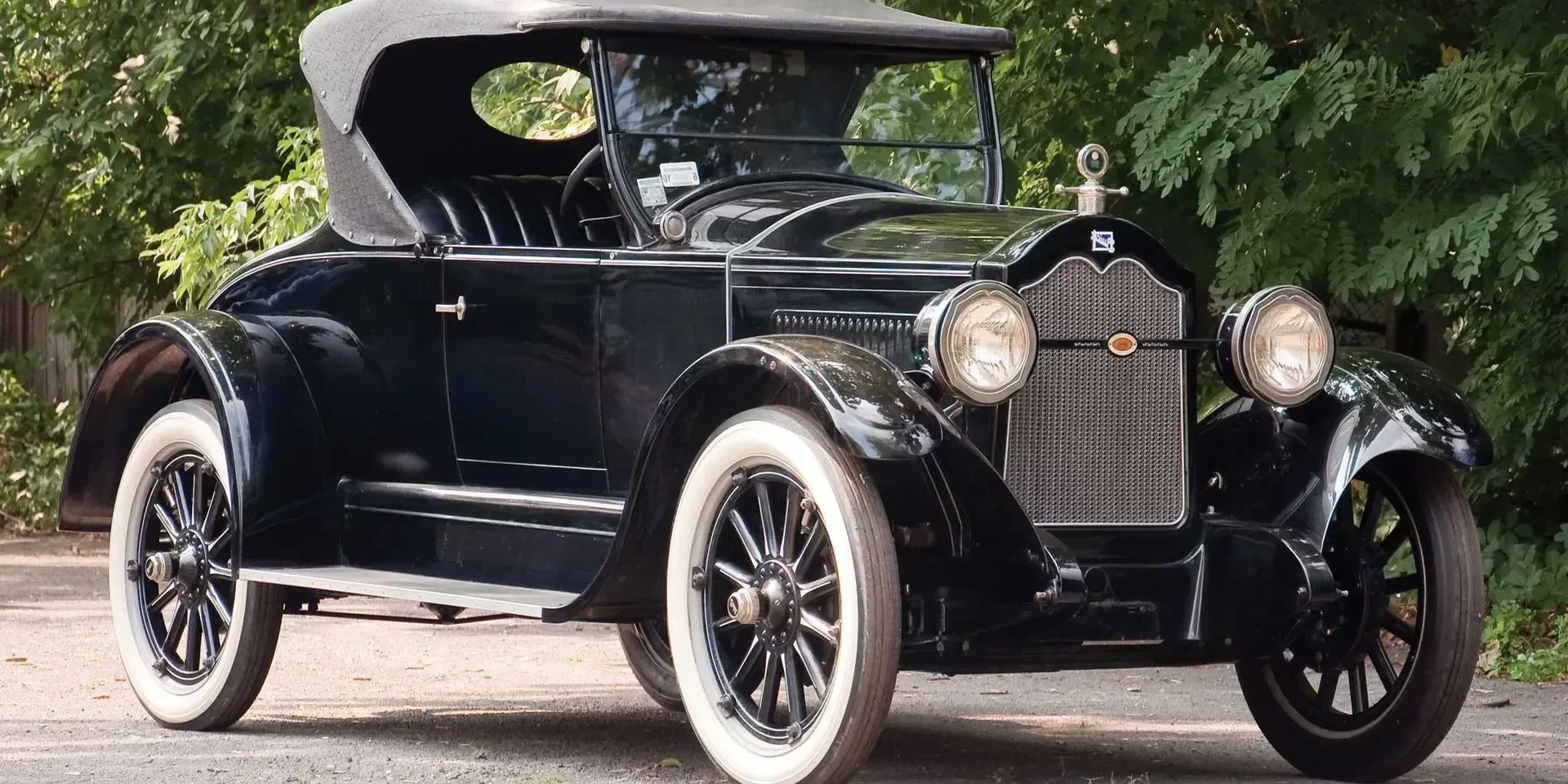 1924 Buick Series 24 Model 24-Four-34 photo 1