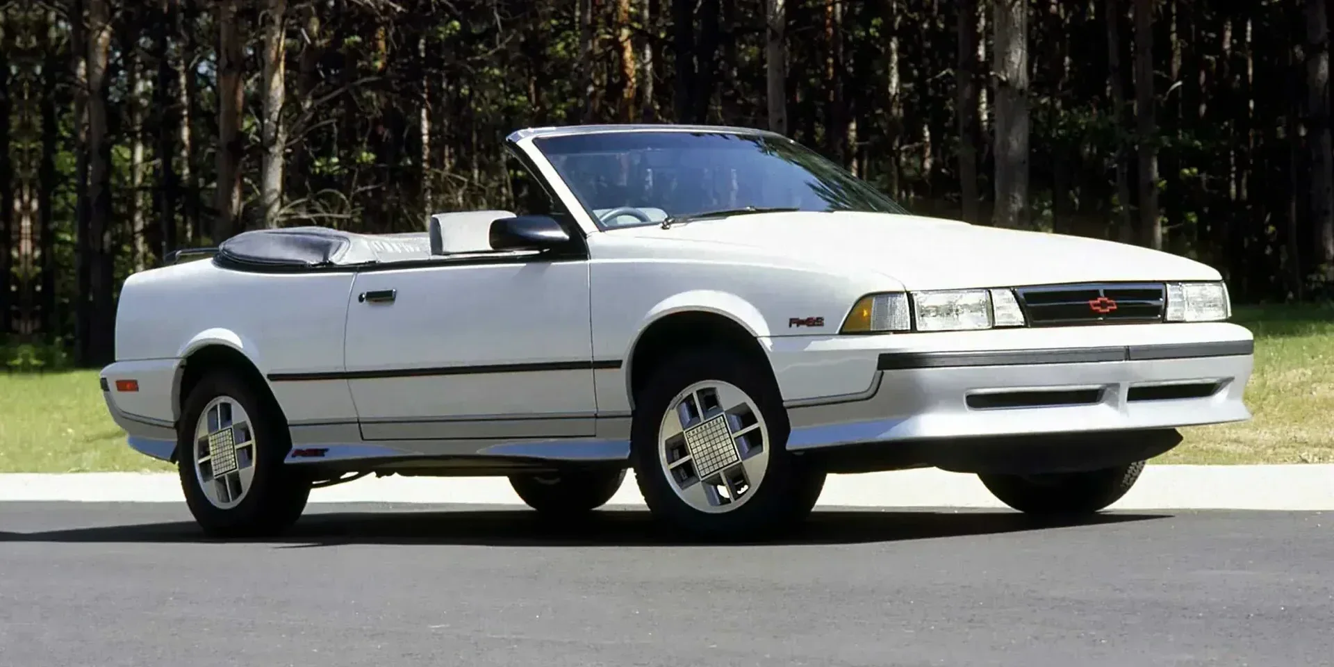1988 Chevrolet Cavalier photo 1