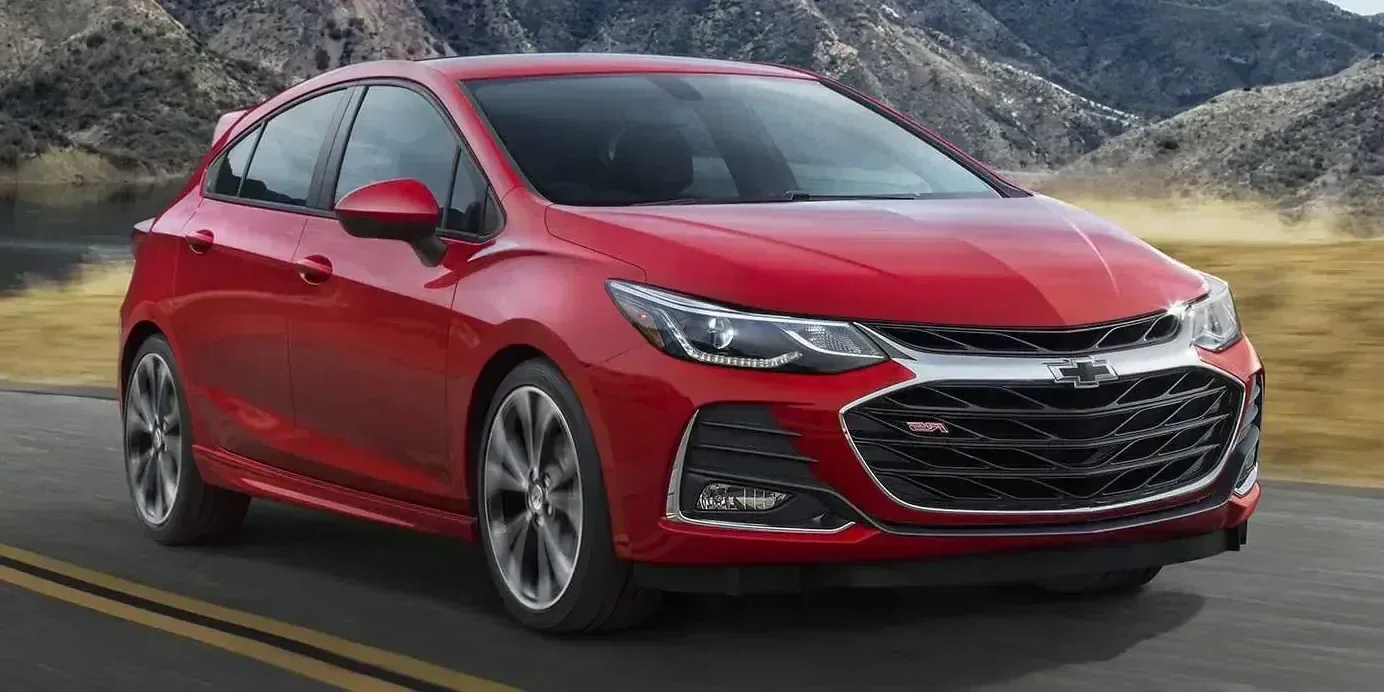 2019 Chevrolet Cruze photo 1