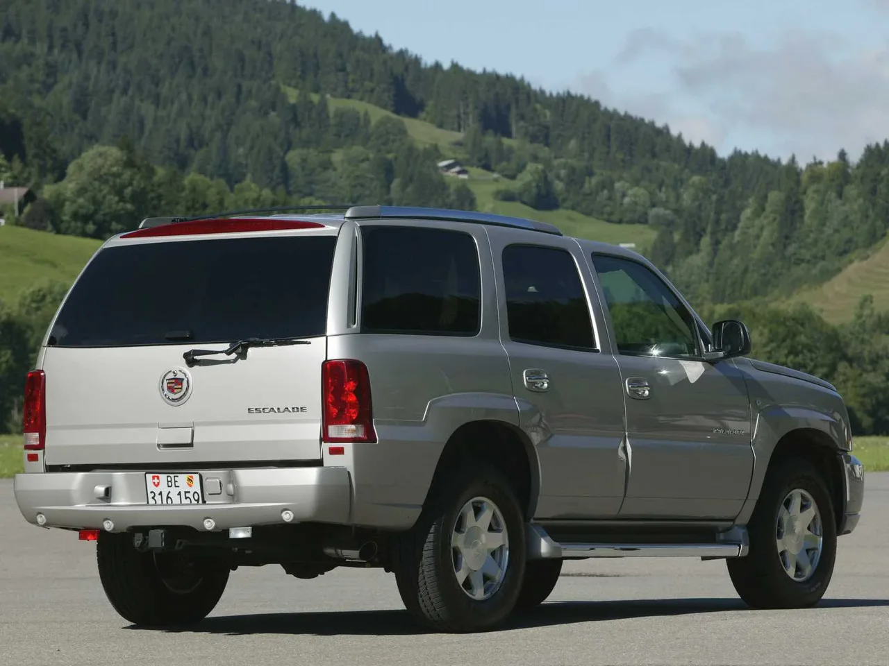 Exterior 7