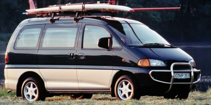 1995 Mitsubishi 1995-mitsubishi-space-gear main image