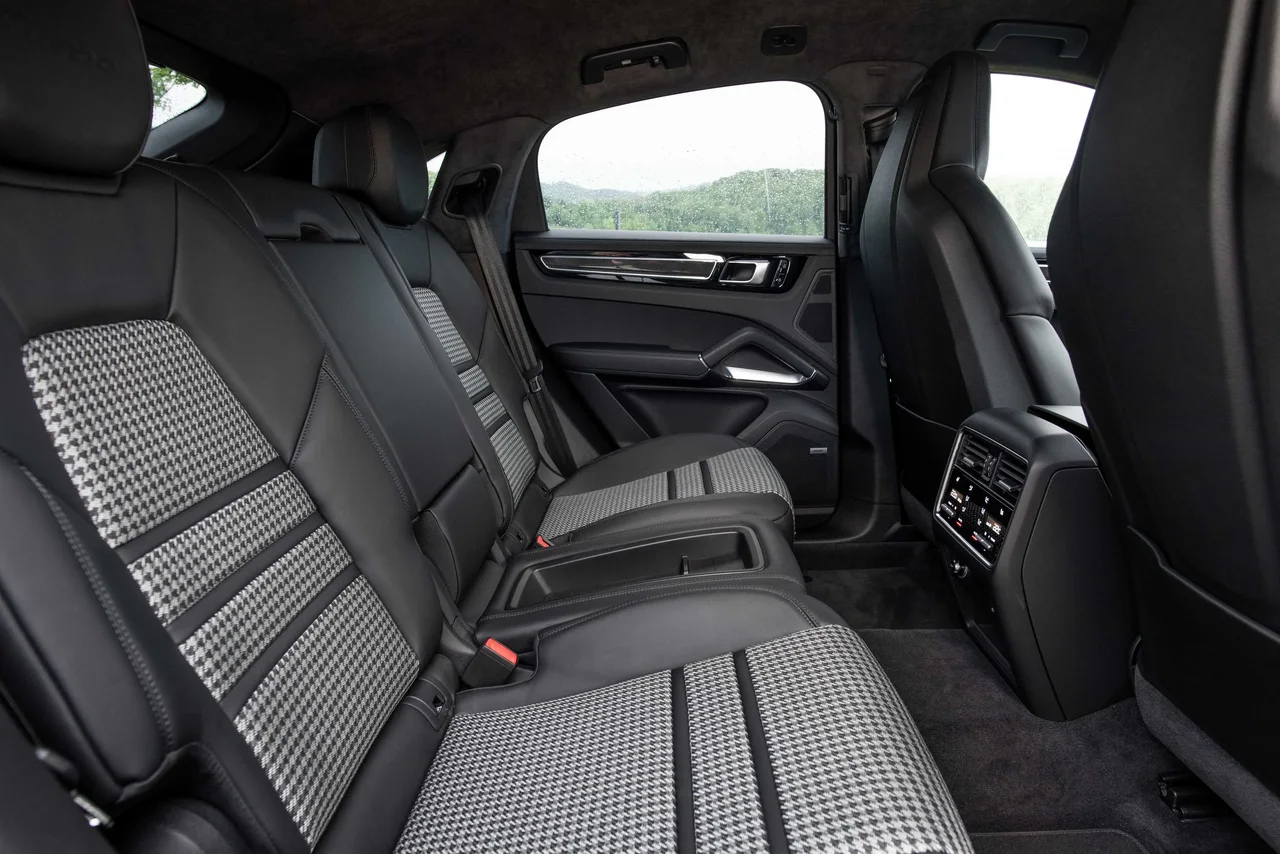 Interior 1