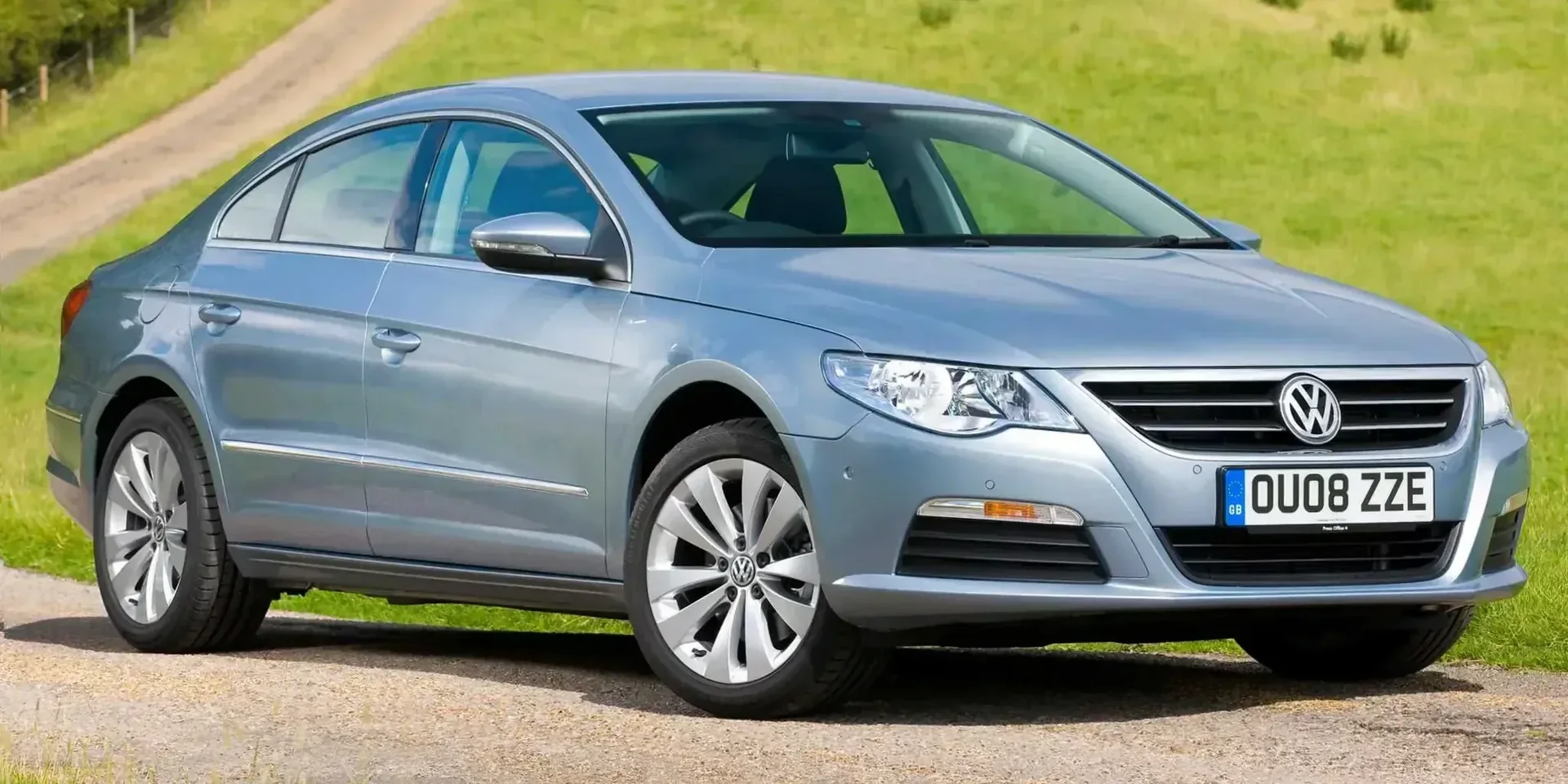 2010 Volkswagen CC Passat CC 4-seater photo 1