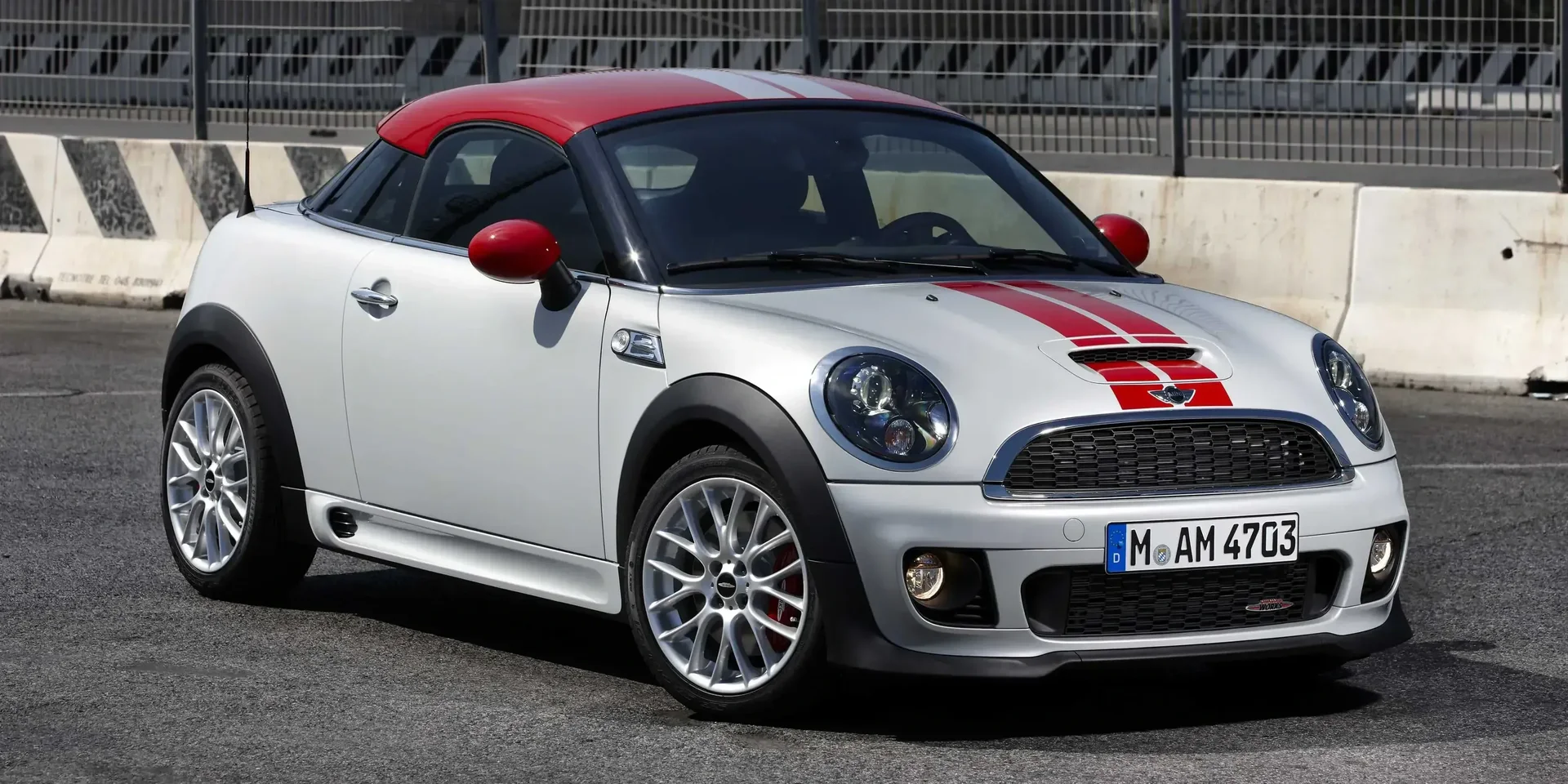 2015 Mini Coupé/Roadster John Cooper Works photo 1