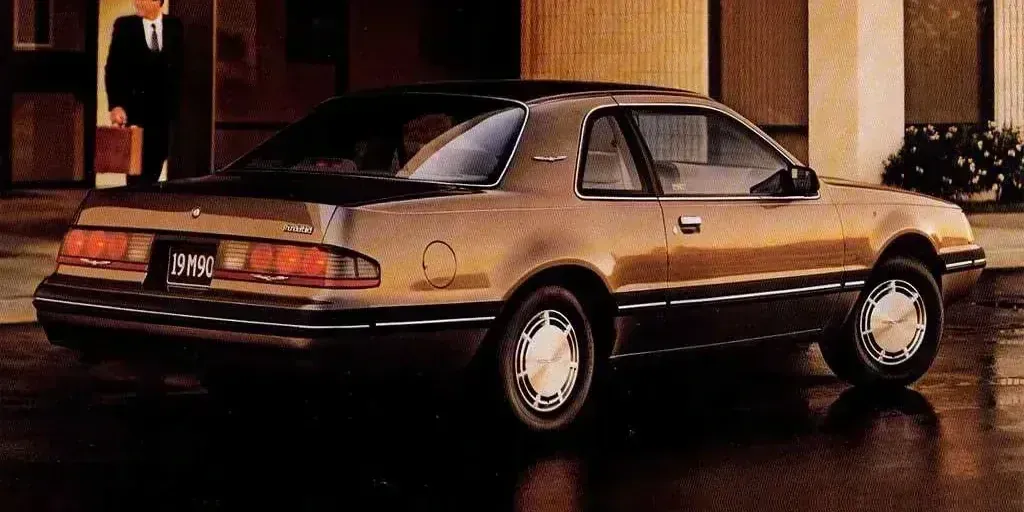 1988 Ford Thunderbird photo 1