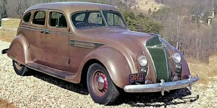1936 Chrysler 1936-chrysler-imperial-airflow-sedan-53-manual main image