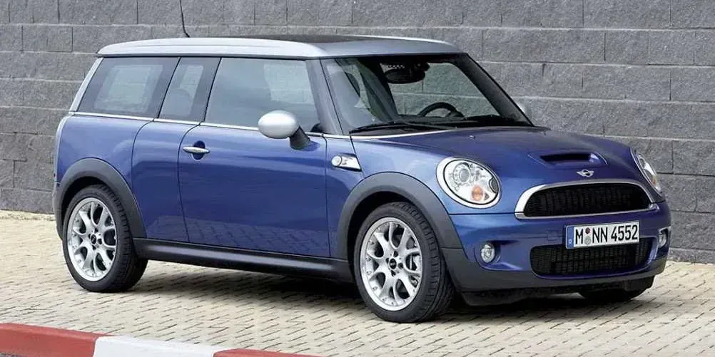 2010 Mini Clubman Cooper S Clubman photo 1