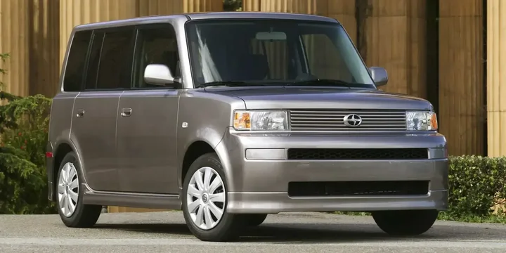 2004 Scion 2004-scion-xb-generation-xp30 main image